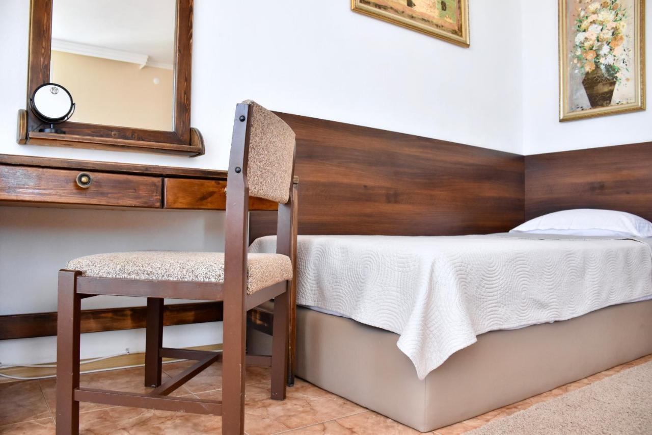 Family Hotel Apolonia โซโซโปล ภายนอก รูปภาพ